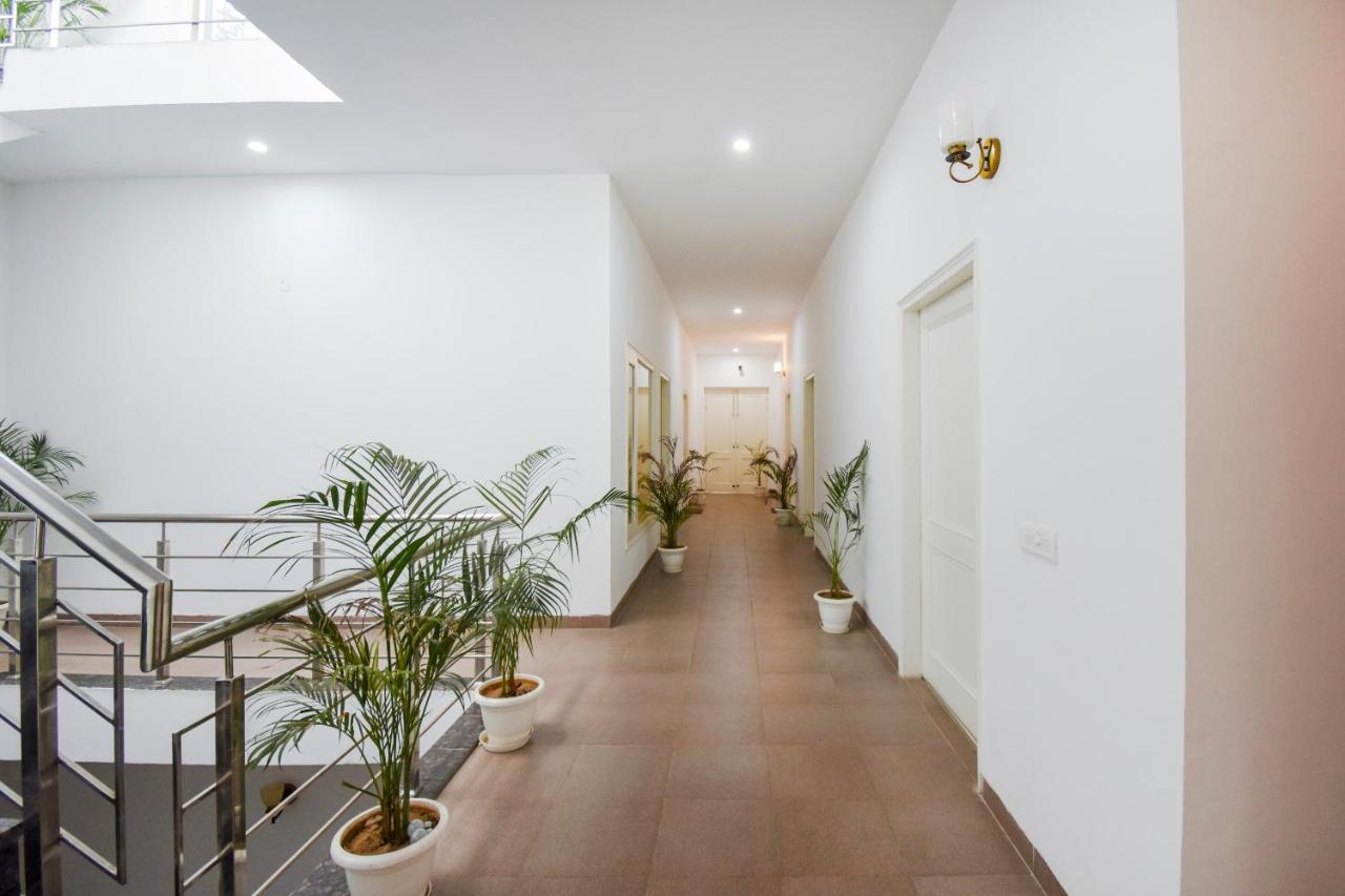 Hotel Oyo 75460 Sky High Residency Ludhiana Zewnętrze zdjęcie