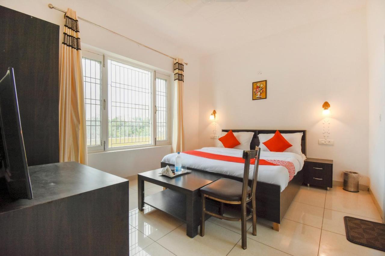 Hotel Oyo 75460 Sky High Residency Ludhiana Zewnętrze zdjęcie